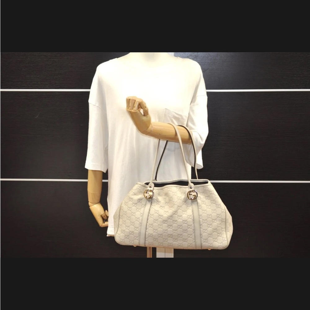 Authentic Gucci Shoulderbag